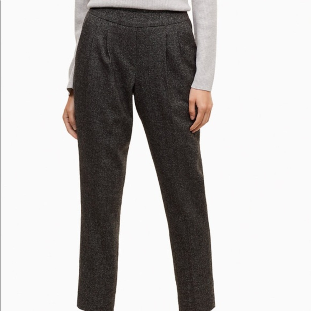 Aritzia Babaton wool pants size 2